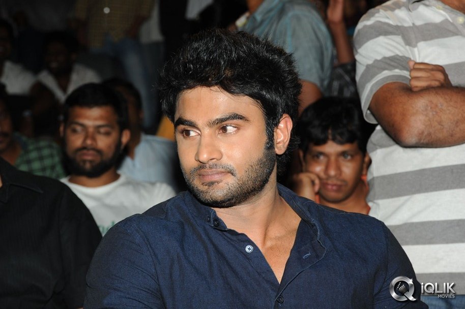 Hrudayam-Ekkadunnadi-Movie-Audio-Launch